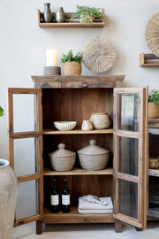Grimaud kleiner Vitrinenschrank aus recyceltem Holz: 140cm hoch