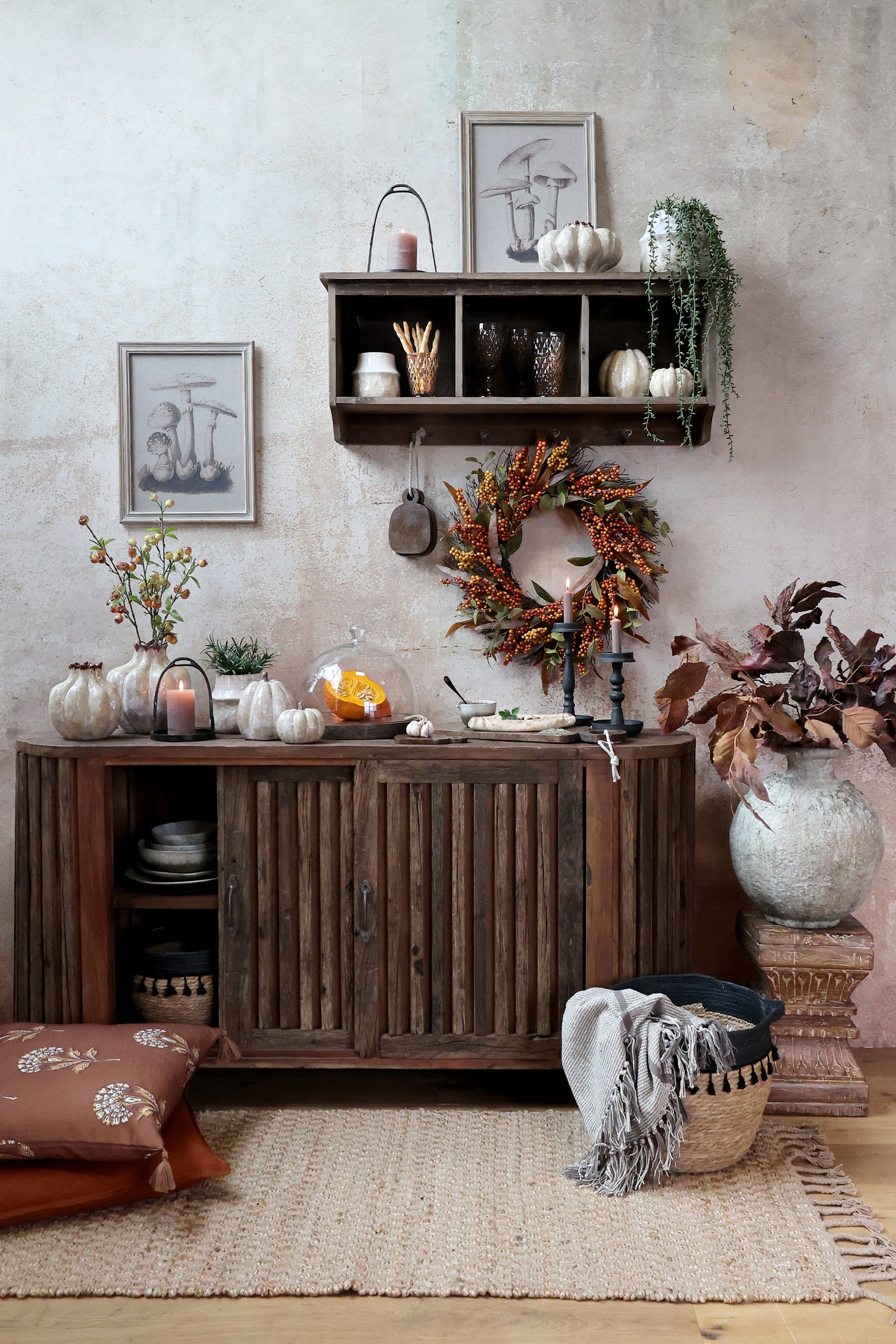 Grimaud Sideboard mit Rillen und Schiebetüren aus recyceltem Holz