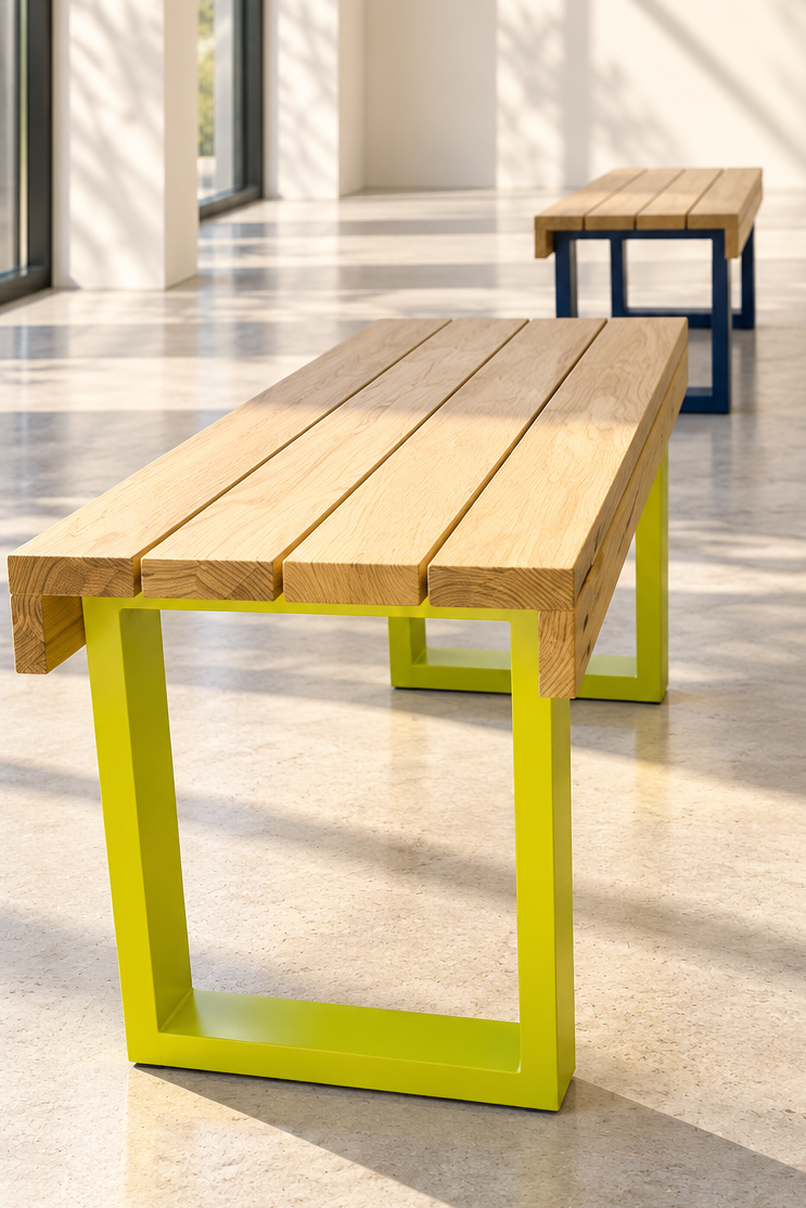 Sitzbank Holti aus recyceltem Robinienholz - upcyling "Alter Spielplatz"