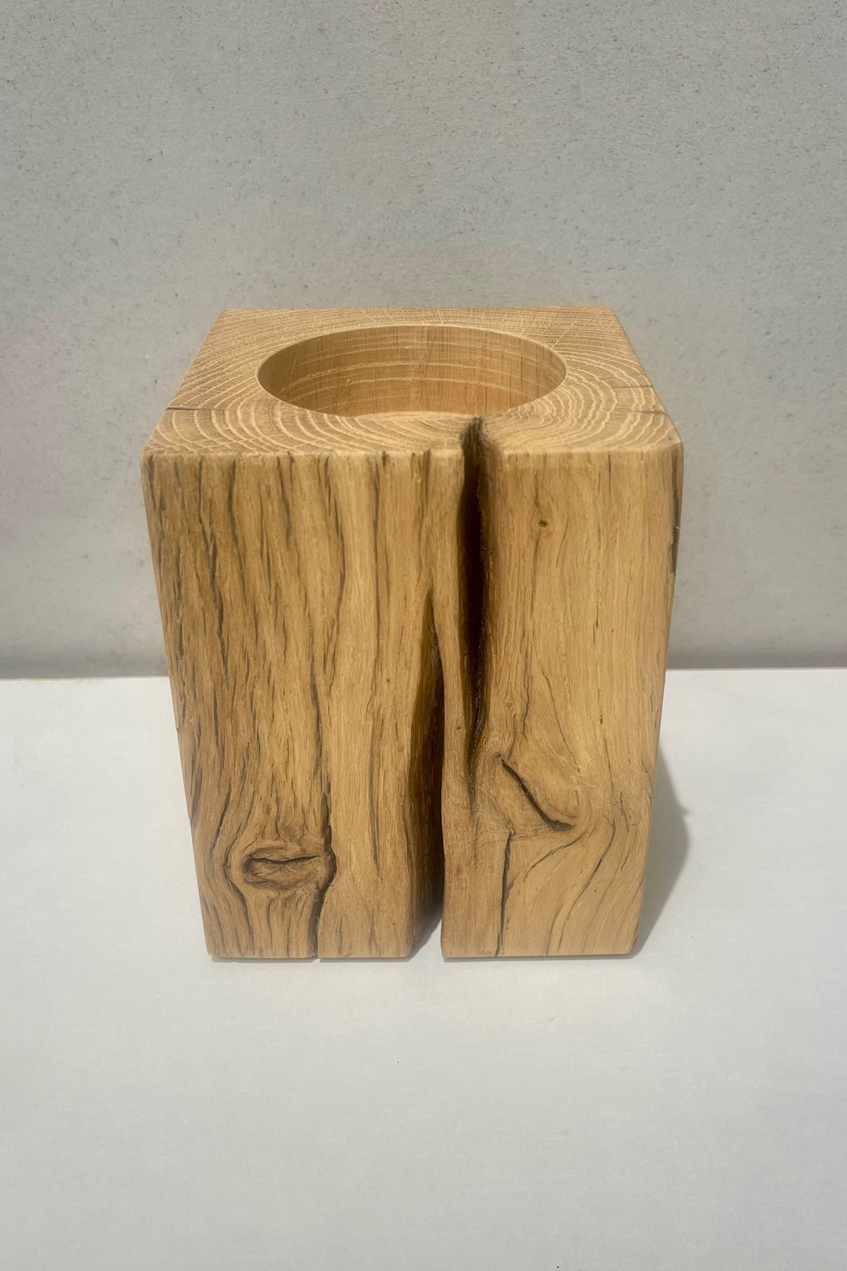 Kerzenblock S aus recyceltem Bootssteg. Natur lackiert - 13,5cm