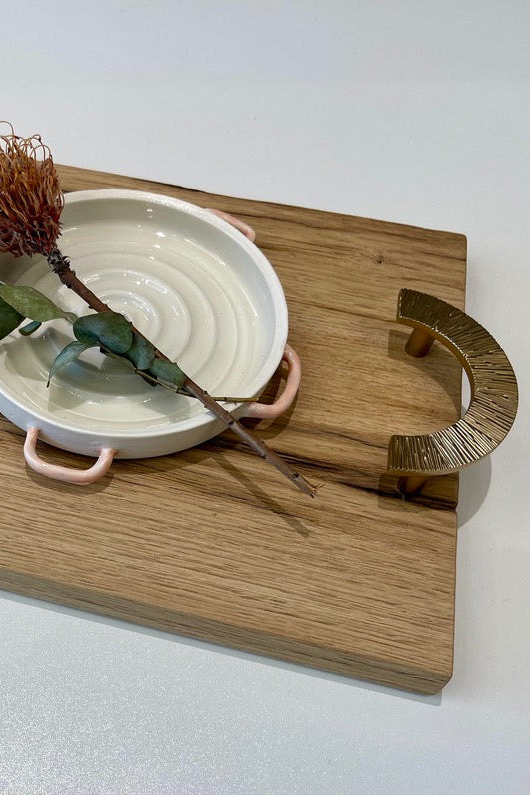 Tablett LINGA aus recyceltem Eichenholz. Natur lackiert, 45x24cm