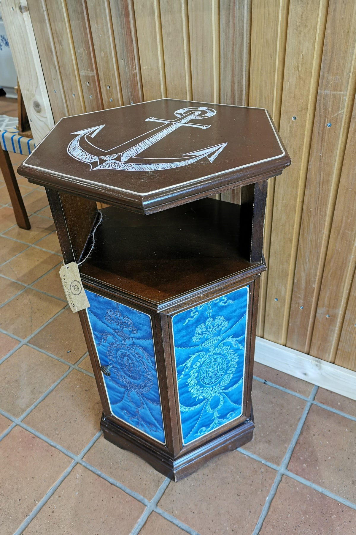 Mini-Bar "Captains Bar"