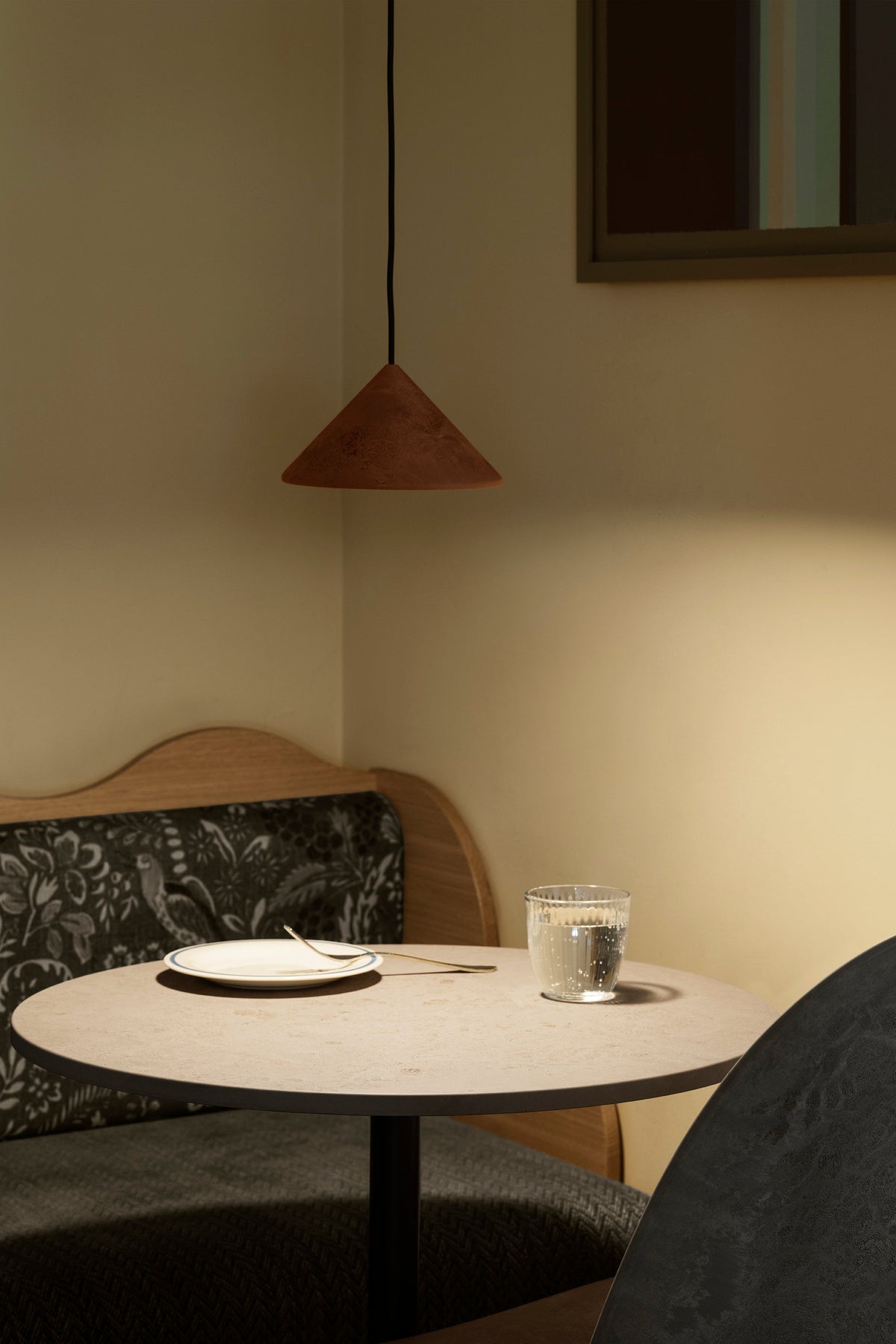Cafétisch Café Table Ø 60 cm - aus Holzresten, Wood Waste Grey