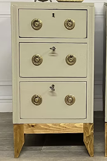 Nachttische Vintage – 2er-Set aus altem Schreibtisch