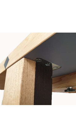 Tisch Bilk 140 x 80 cm – Zerlegbarer Tisch aus Restmaterial