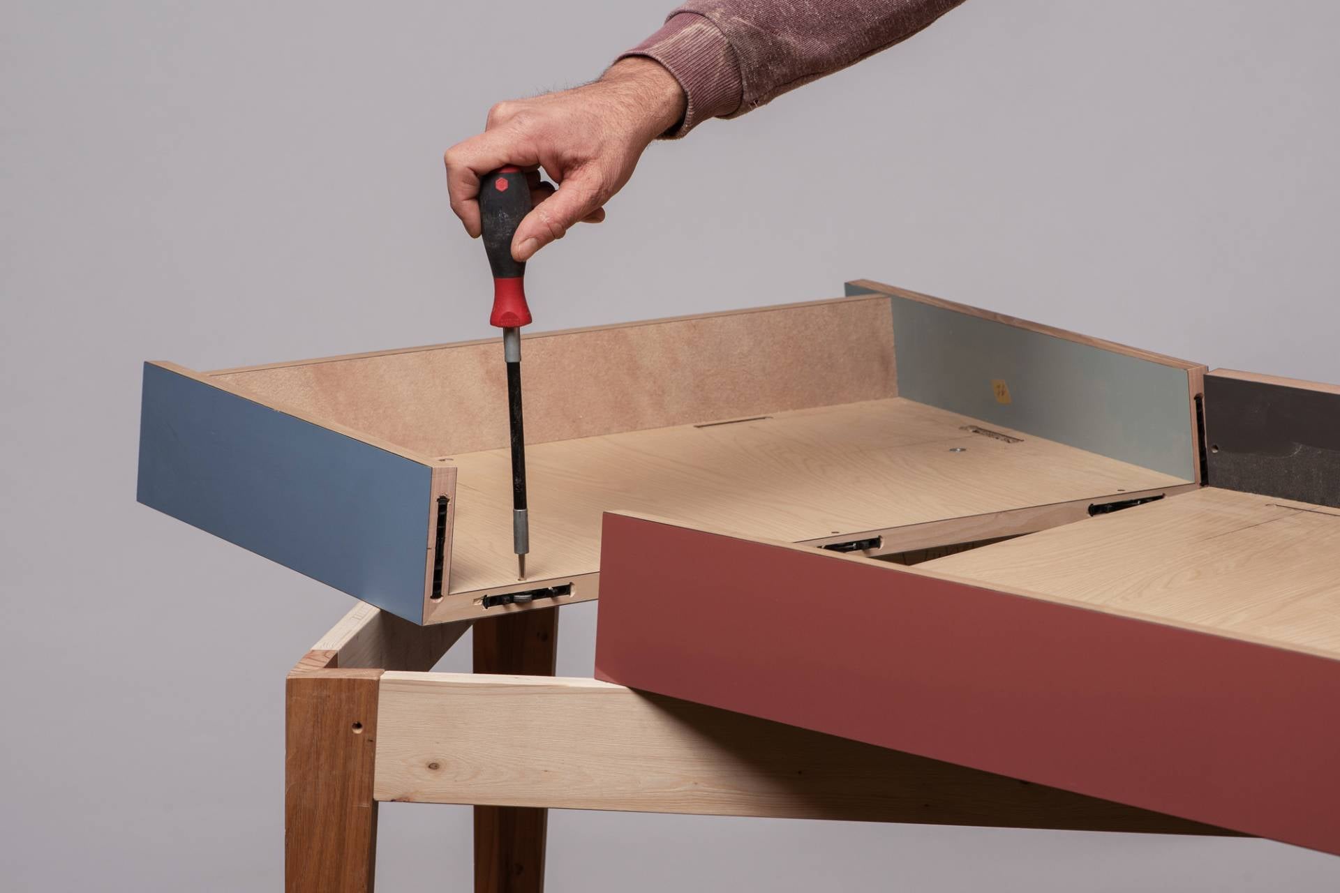 Zaf Esstisch 110 x 62cm – Restholz-Unikat direkt vom Schreiner