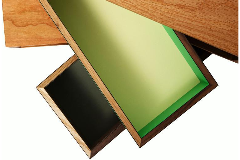 Detail der geöffneten Drehlade der Gira Wandablage