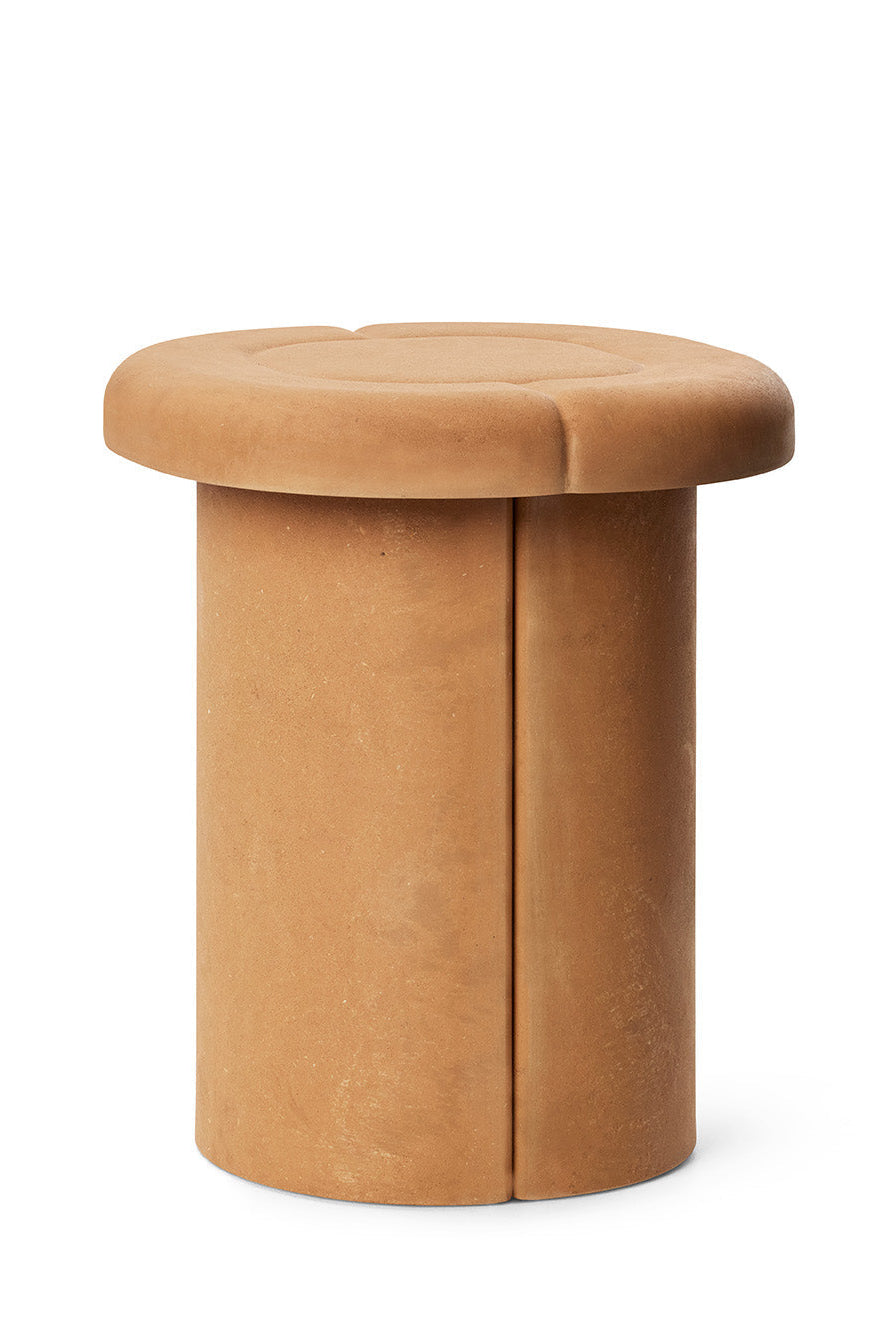 Hocker Alder Stool - aus Matek™, Terracotta – Produktansicht