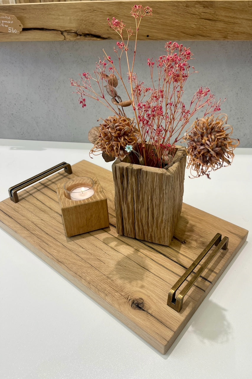 Tablett TABI aus recyceltem Eichenholz. Natur lackiert, 40×25cm